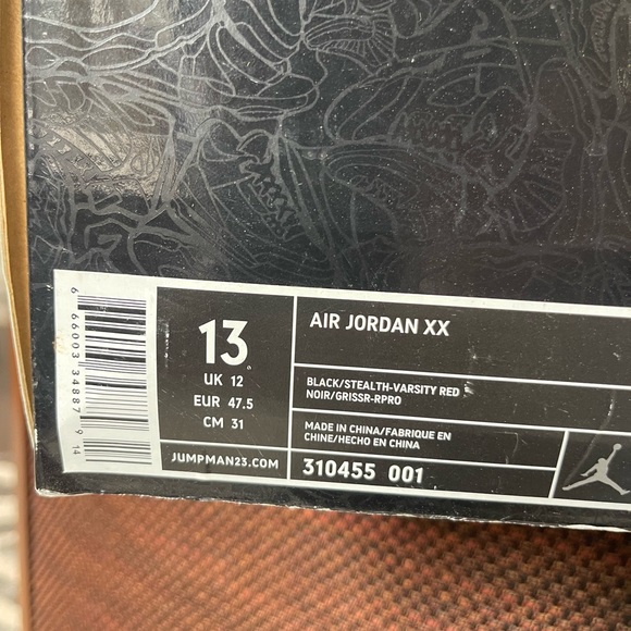 Jordan Black and Red Air Jordan XX Sneakers - Picture 4 of 4